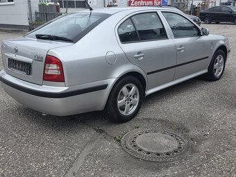 ŠKODA OCTAVIA 1,6i BENZIN 75 KW KLIMATRONIC,ALU KOLA - 10