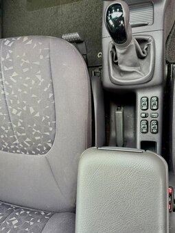 Mercedes Benz A 190. ELEGANCE.Nová Stk.Pěkný Stav. - 10