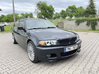 BMW E46 330i Touring - 10