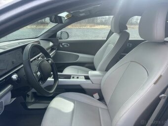 2023 Hyundai Ioniq 6 SEL AWD 85kWh - 10