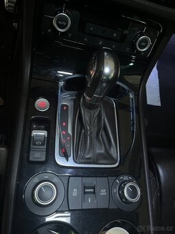 VW Touareg 4,2TDI, V8 - 10