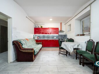 Rozsáhlá usedlost 4510 m² – Bohumileč - 10