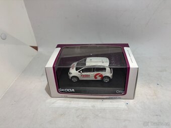 Modely aut Abrex - 10