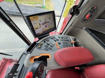 Sklízecí mlátička Case IH AF8250 - 10