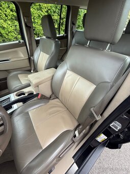 JEEP CHEROKEE 4x4 LIMITED, 3.7 V6 151kW, BEZ KOROZE, KLIMA - 10