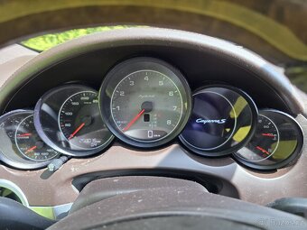 Porsche Cayenne S 3,0 Tsfi Hybrid Benzin Full vybava - 10