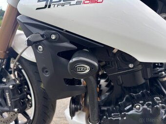 Triumph speed triple 1050 - 10