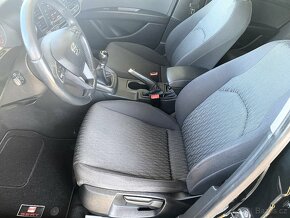 Seat Leon 1,4TSi 90kW FULL LED,Alu 2x,Výhřev,Tempomat,PDC... - 10