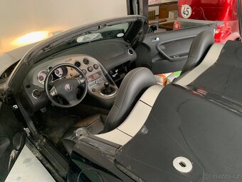 Pontiac SOLSTICE ROADSTER - 10