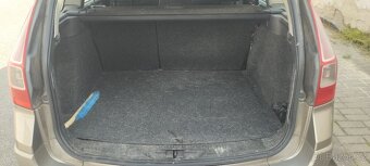 Renault Megane 2 Grandtour kombi, 2008, benzín, 150000 km - 10