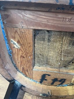 Starožitné křeslo - 10