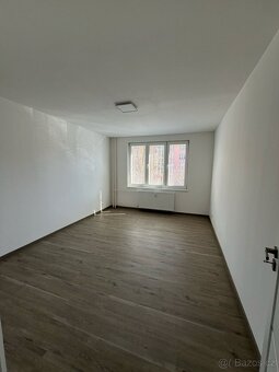 Pronájem bytu 3+1 po kompletní rekonstrukci - 10