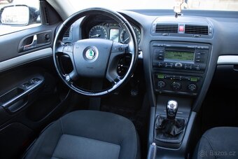 Škoda Octavia Combi 2.0 FSI Ambiente - 10