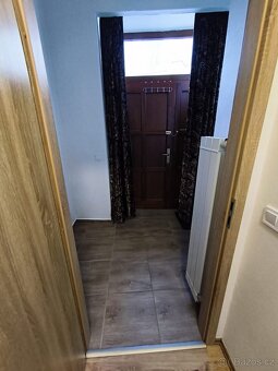 Nabízíme k dlouhodobému pronájmu byt - 10