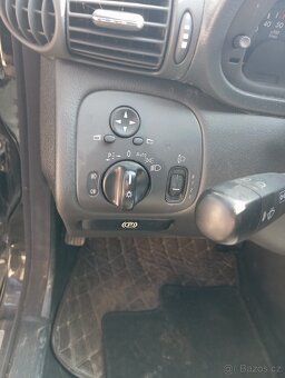 Mercedes Benz C200 W203 náhradní díly - 10