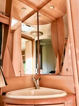Swift Challenger 520SE - s plnou koupelnou - 10
