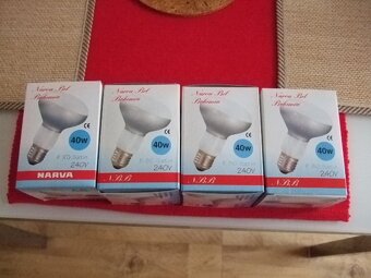 ÚSPORNÉ A BODOVÉ ŽÁROVKY - 10