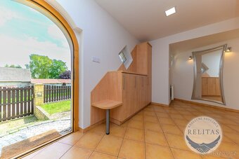 Prodej rodinného domu 207 m², pozemky 1 059 m² - 10