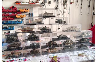 Modely tanků a jiné vojenské techniky 1/72 - 10