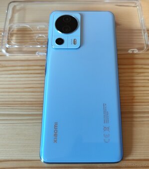 Xiaomi 13 Lite 5G-6,55"120Hz,8+8/256GB,50+8+2Mox - 10
