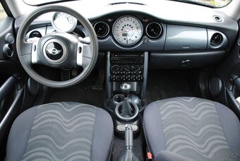 MINI ONE 1.6 66kW - klimatizace - naj. 144 000km - 10
