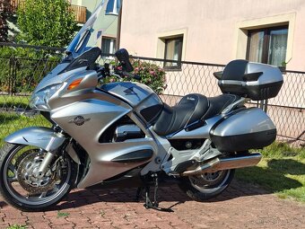Honda ST 1300 Pan European - 10