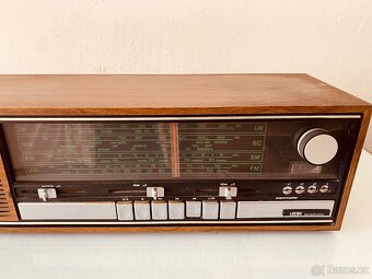 Vintage rádio Loewe R144, rok 1970 - 10