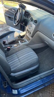 Prodej auto Ford Focus - 10