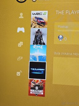 Playstation 4 Pro 1TB, 2 ovladače + 41 her - 10
