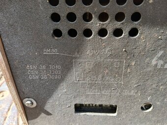 starsi drevene radio tesla 424 A Gavota - 10