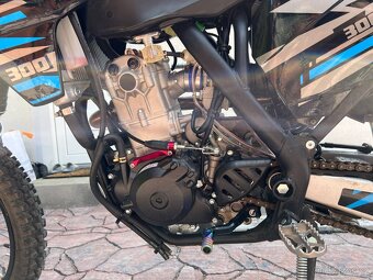 Motocross Ultimate NC 300 cc 21x18 startér/6 kvalt manuál/ - 10