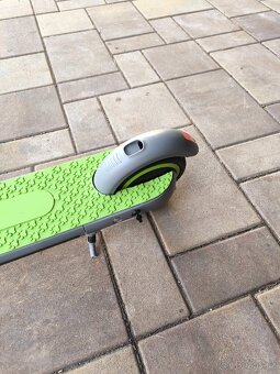 Detska elektricka kolobezka KS-C1 ruzova - 10