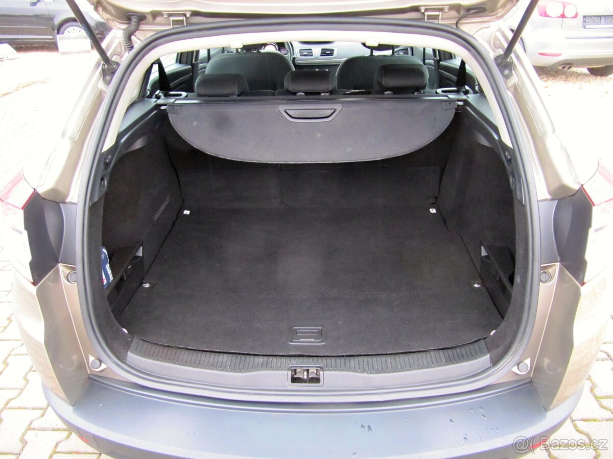 RENAULT MEGANÉ III 1.6i 16V COMBI,ALU,KLIMA,MFV,BC - 11