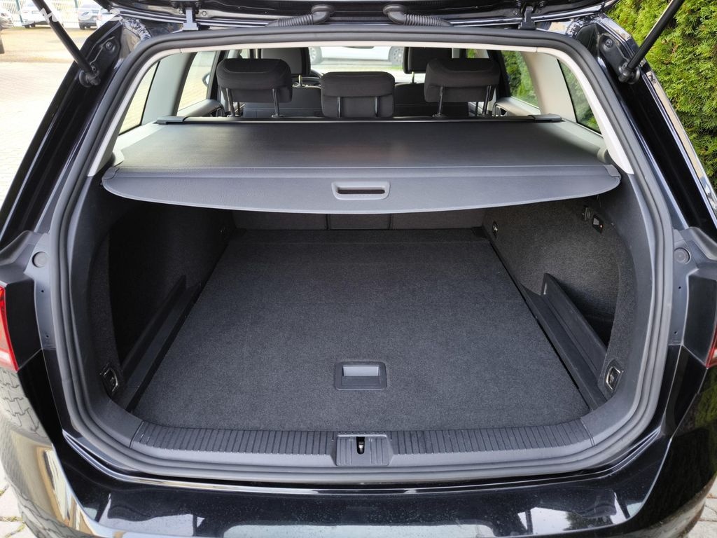 Volkswagen Passat, 1.5 TSi Business DSG - 11