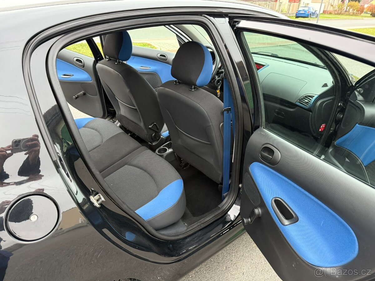 Peugeot 206+ - 11