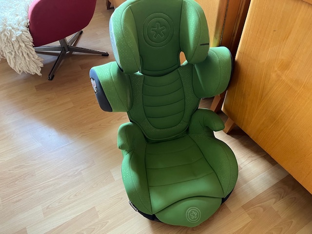 autosedačka Kiddy Phoenixfix 3 v top stavu - 9-18 kg - 11