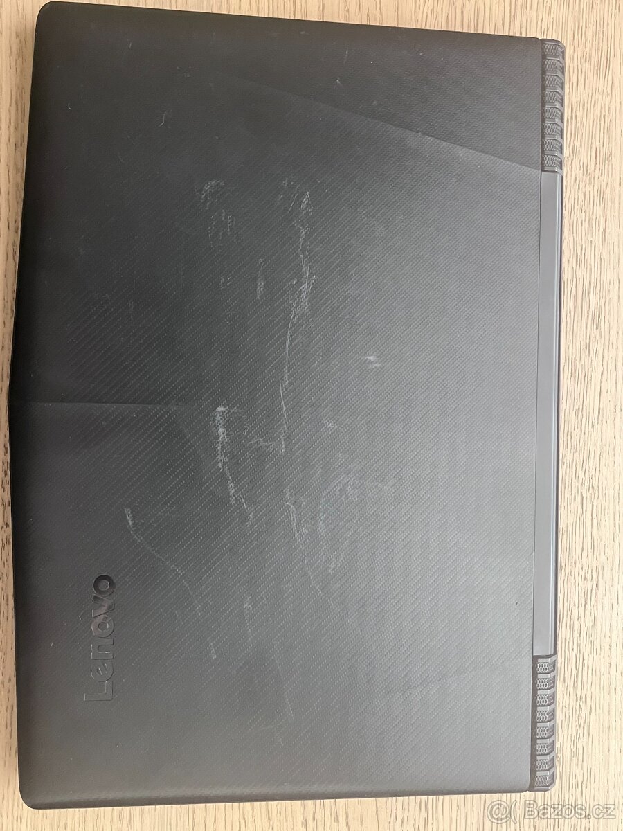 Herní notebook Lenovo Legion - 11