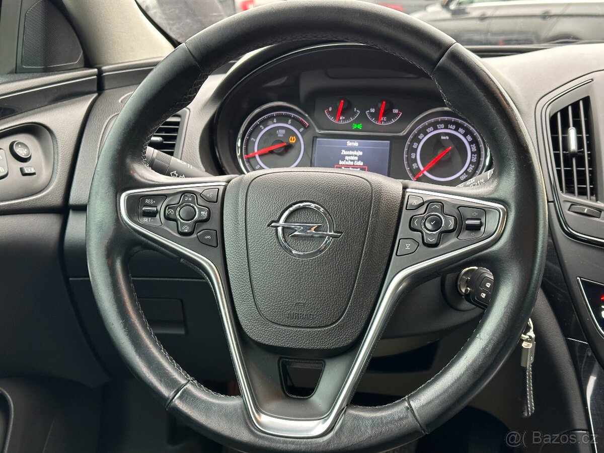 Opel Insignia Sports Tourer 2015 - 11