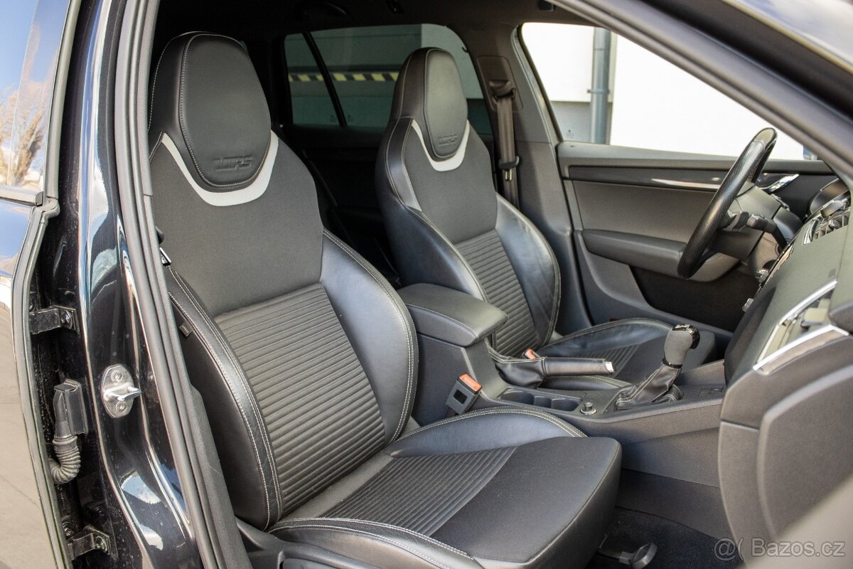 Škoda Octavia Combi 2.0 TD DPF RS DSG - 11