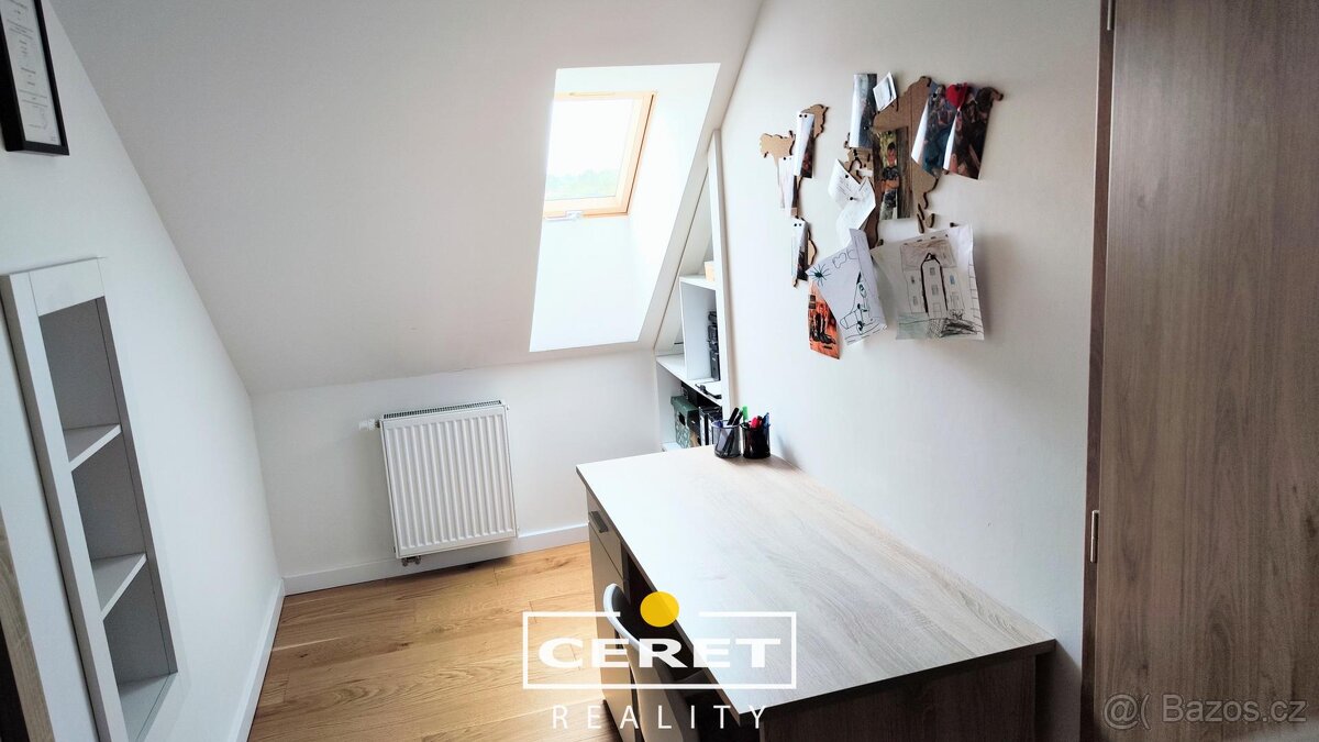 Prodej domu se zahradou s více byty v Žatci - 11