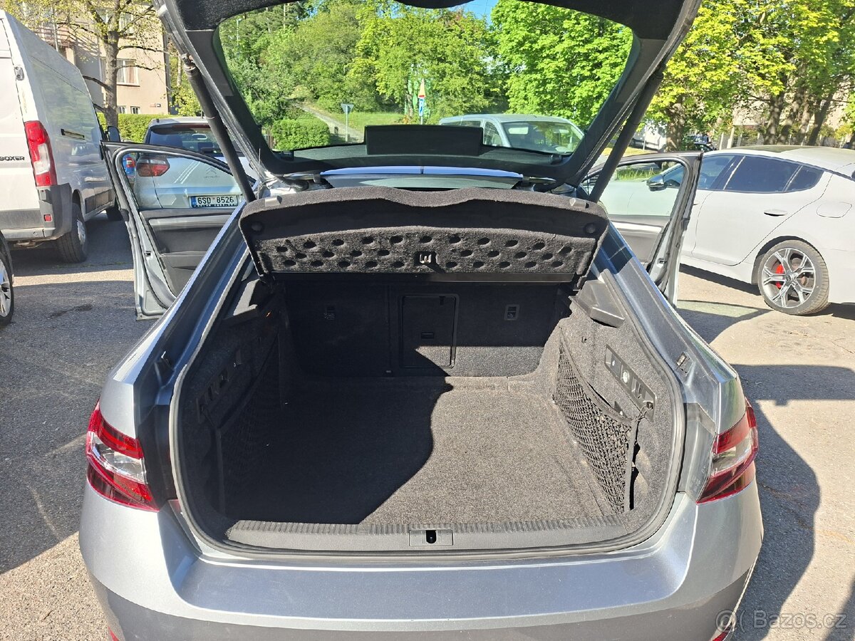 Škoda Superb - 11
