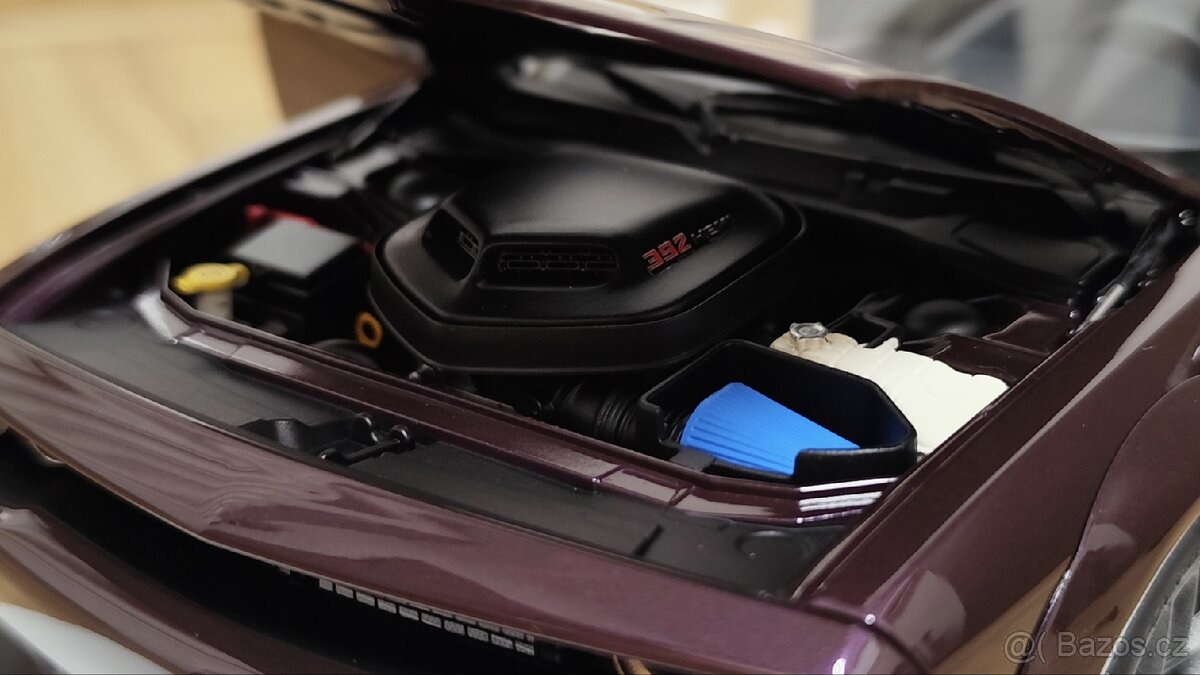 Dodge Challenger R/T Scat Pack Shaker Widebody 1:18 Autoart - 11