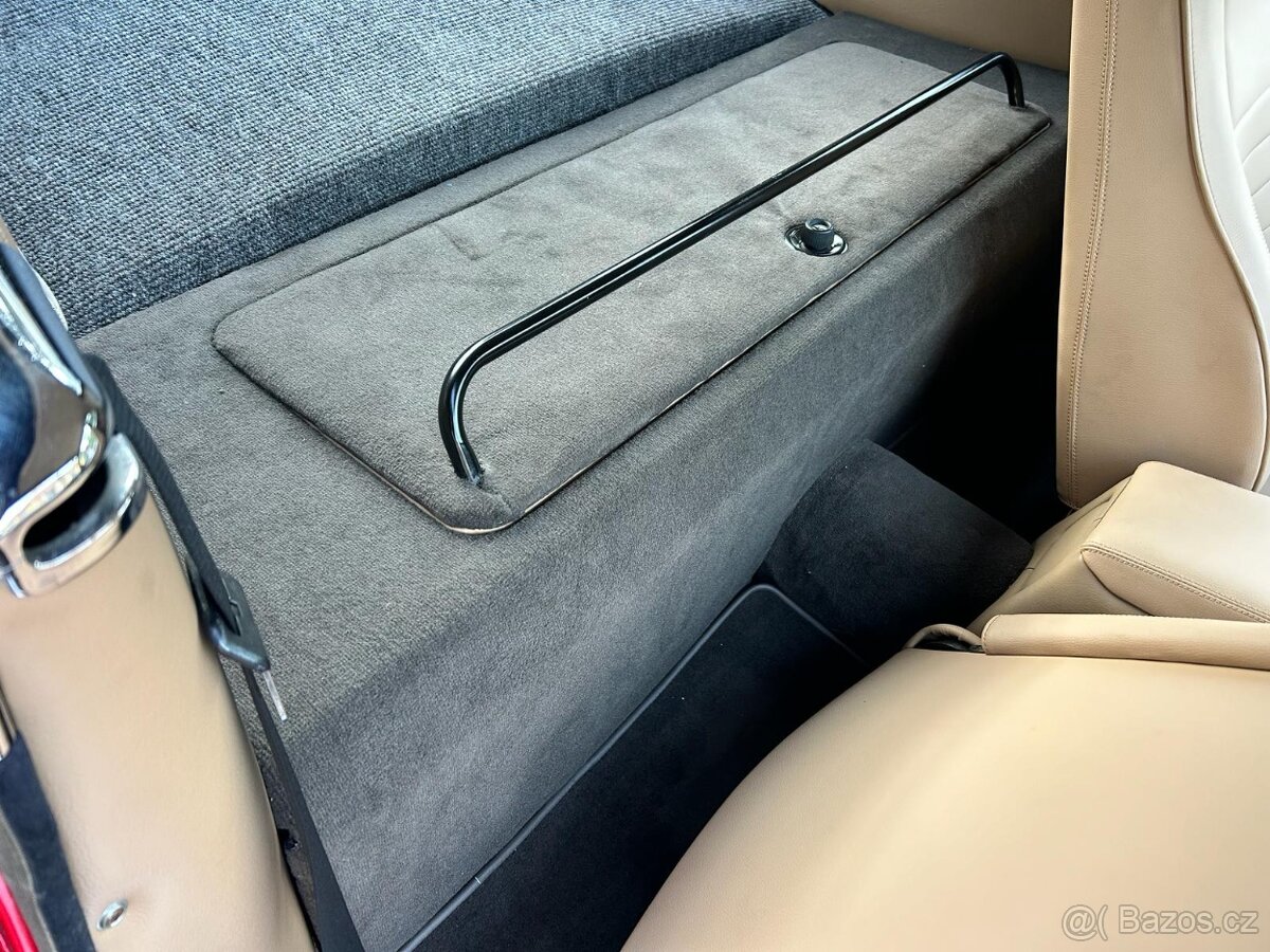 Jaguar XJS 5.3 V12 CONVERTIBLE - 11