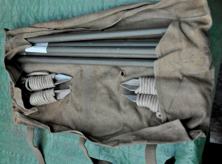 Rádiová stanice R-105 – vojenská vysílačka - 11