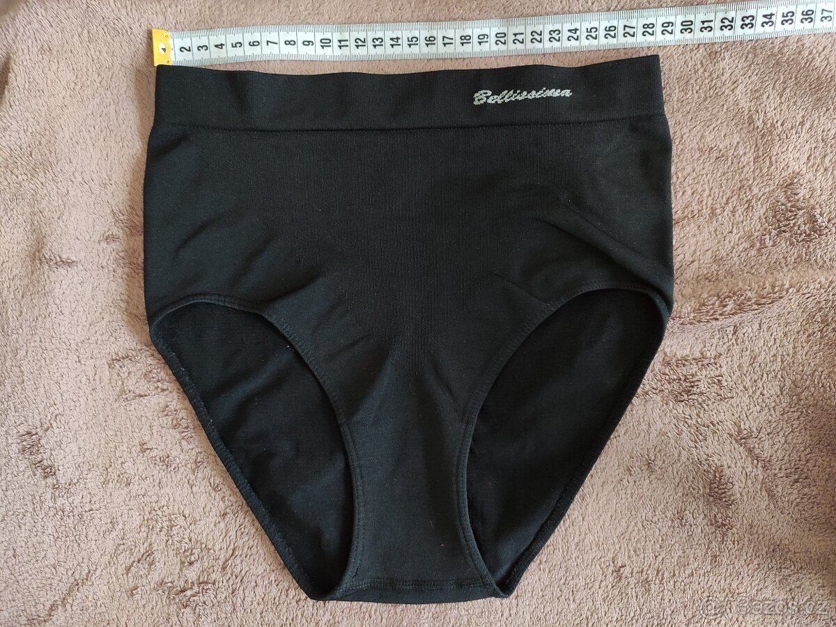 Kalhotky M - L kus 30,- - 11