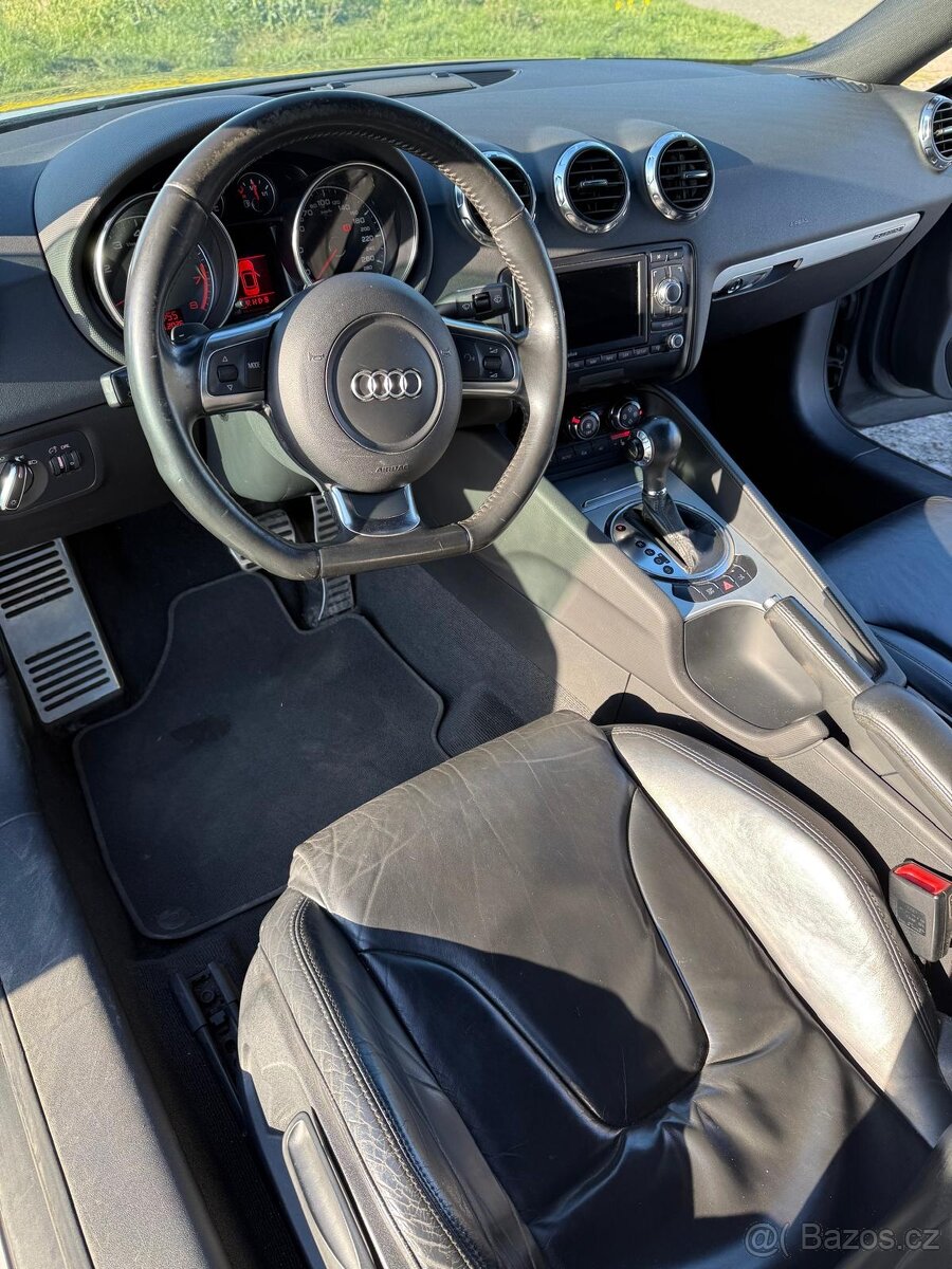 Audi TT 3,2 V6 Quattro - 11