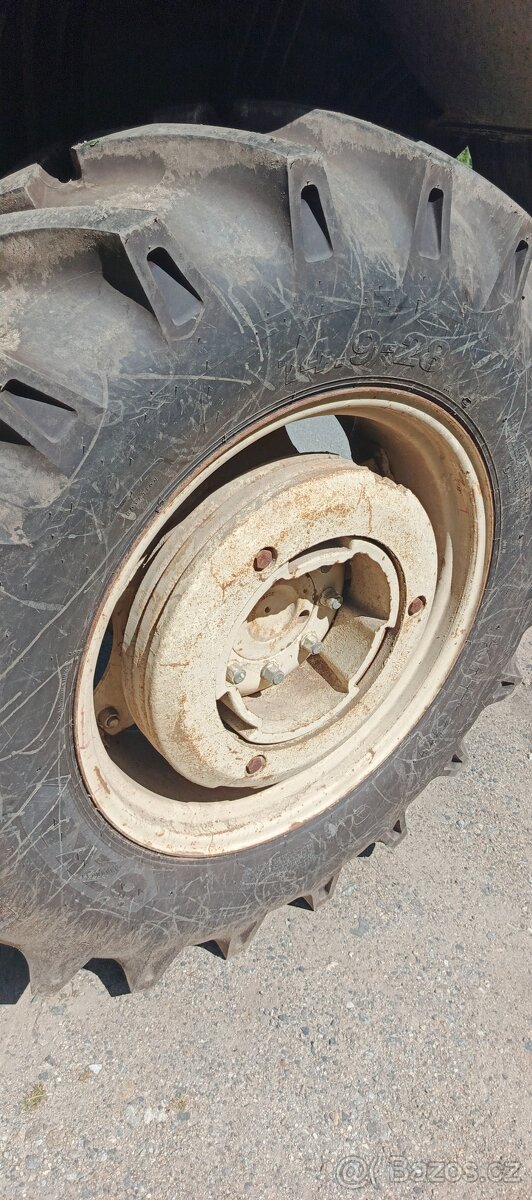 Traktor Ursus c355 - 11