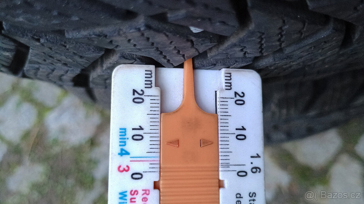 Zimní pneu Dunlop 205/50 R17, 7mm (#181) - 11