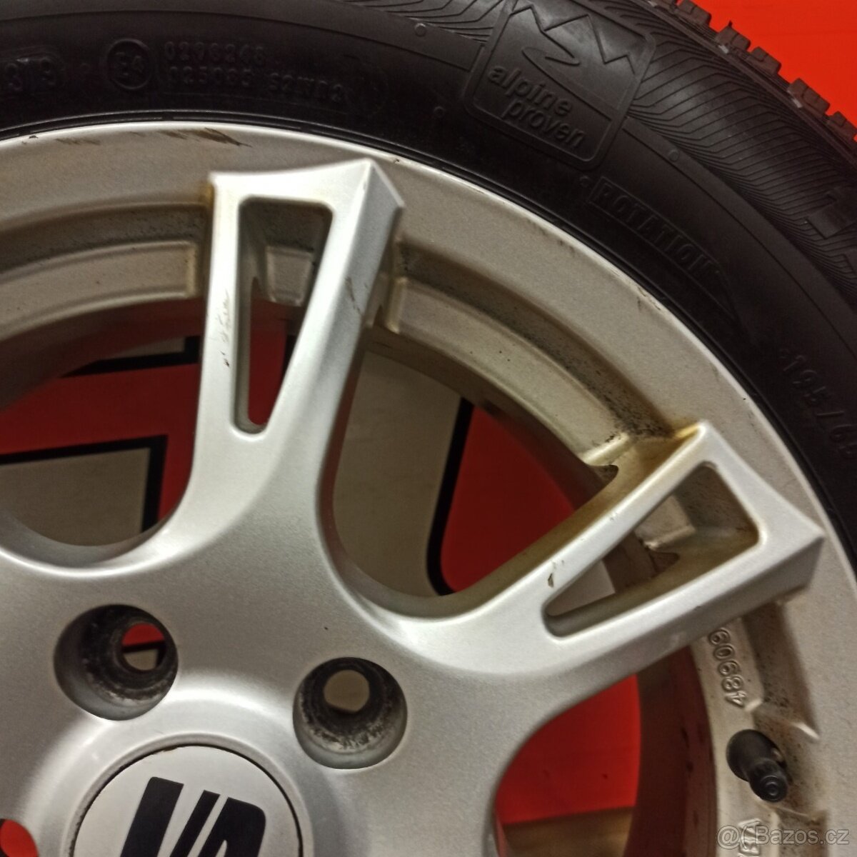 ALU kola Seat Leon 5x112, zimní pneu 195/65 R15 - 11