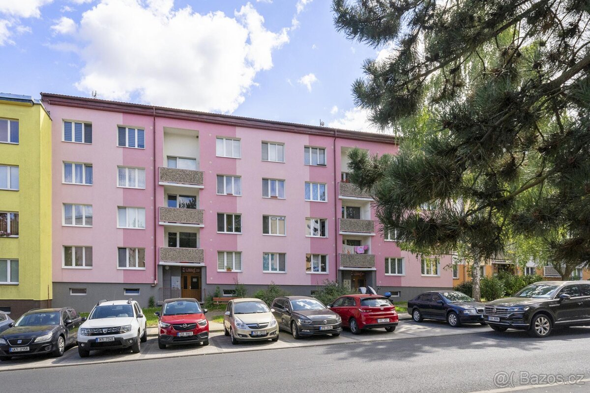 Prodej bytu 2+1, 60 m2, Lesní ulice, Cheb - 11